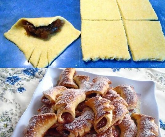 Lekváros kifli, zsírral sütve! Töltheted Nutellával, dióval tetszés szerint